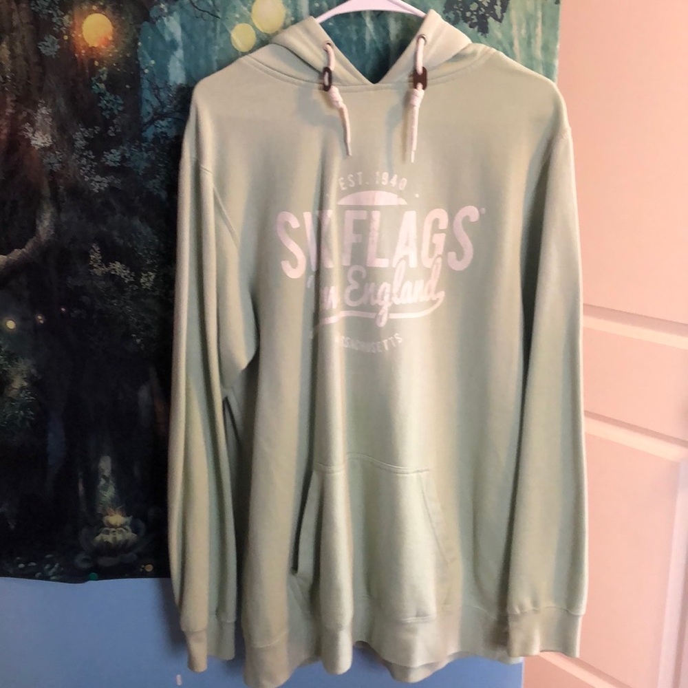 Six Flags hoodie